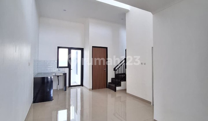 Rumah Mezanine Siap Huni Harga Ekonomis 15 Menit ke Stasiun