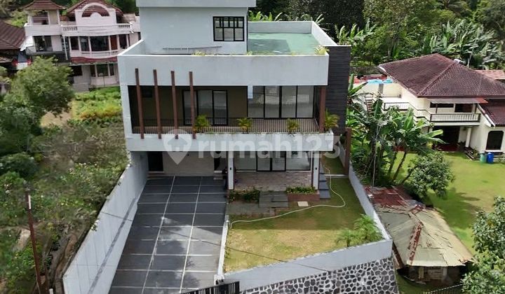 Villa Eksklusif 3 Lantai Dg View Istimewa Termurah Dikelasnya