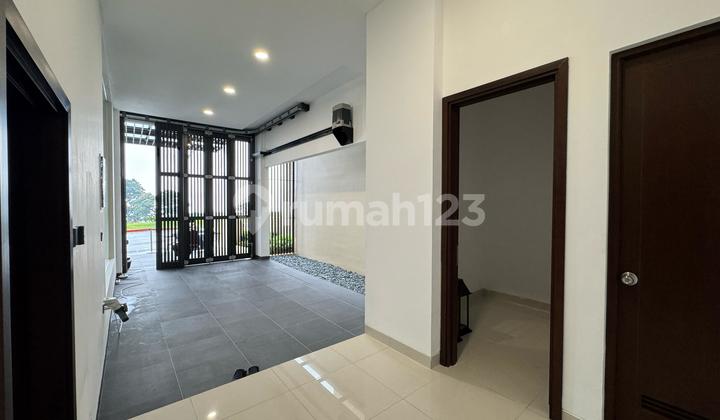 Dijual Rumah Mewah dan Premium 3 Lantai Modern The Maple Golf di Summarecon Bogor Tipe 15X25 2
