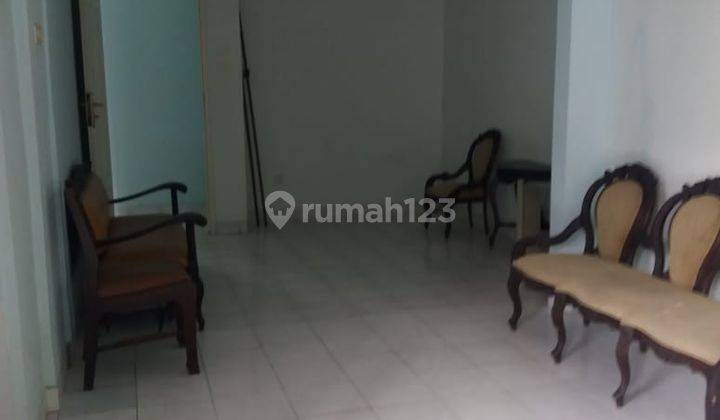 Rumah 2 Lantai Siap Huni Semi Furnished di Perumahan Legenda Wisata, Jakarta Timur 11