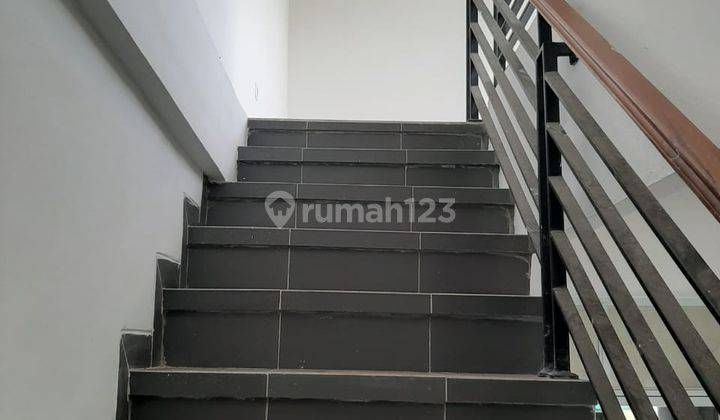 Ruko Strategis Siap Huni, Cocok Dijadikan Tempat Usaha Dan Kantor Dimetland Cileungsi 2