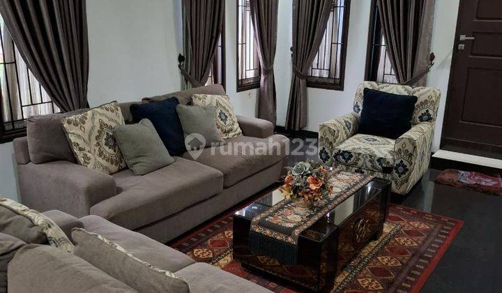 Rumah 2 Lantai Full Furnished Siap Huni Dengan Lingkungan Yang Asri di Perumahan Legenda Wisata Cibubur 1