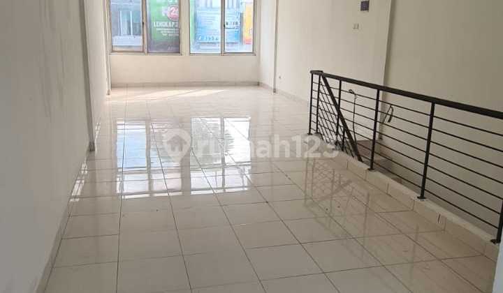 Strategic 2-Story Shophouse Ready to Occupy in Commpark Kota Wisata