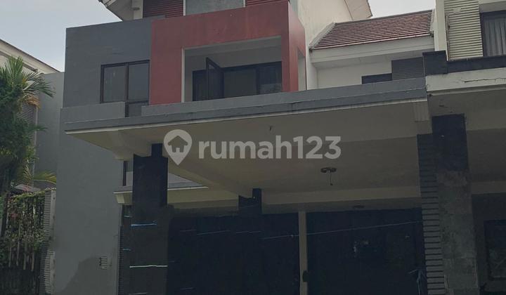 Rumah 2 Lantai Siap Huni Dalam Cluster Dengan Lingkungan Yang Nyaman Dan Asri Di Legenda Wisata  1