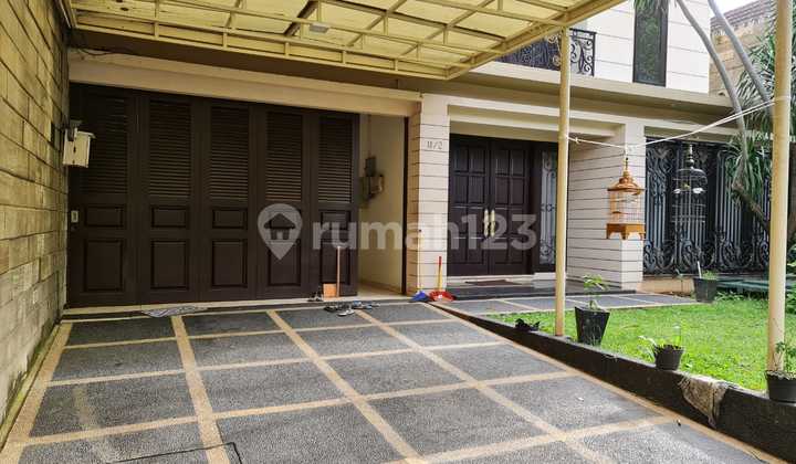 Dijual Murah Rumah Lux di Kebayoran Baru, Lokasi Portal. Lokasi Tenang, Jalan Lebar. Luas 316M Rp 16 M 2