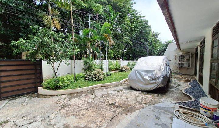 Dijual Cepat Rumah Di Depan Taman Di Kebayoran Baru. Luas 368m2 Hanya Rp 20 Milyar 2