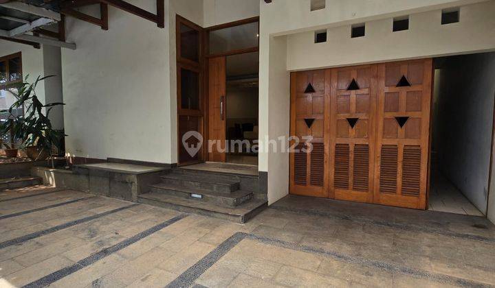 Dijual Rumah Siap Huni Di Pondok Indah. Luas 234m Hanya Rp 10.5 Milyar 1