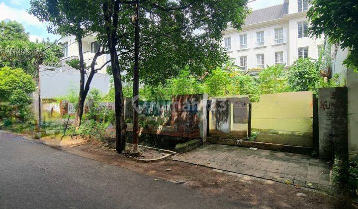 Dijual Lokasi Terbaik Kebayoran Baru, Senopati Area Depan Taman. Luas 521m2. Lokasi Tenang 1