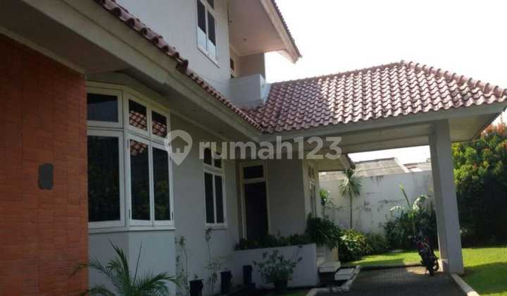 Dijual Murah Rumah di Lebak Bulus. Lokasi Tenang. Luas 1004M2 Hanya Rp.11.7 M