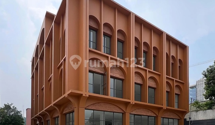 Dijual Gedung 4 Lantai Brand New Ragunan Jakarta Selatan. Pinggir Jalan Raya