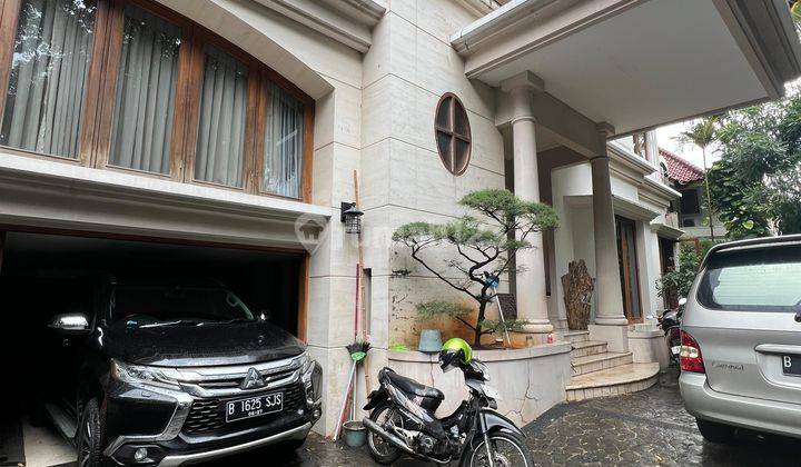 Dijual Rumah Mewah Prime Location Kebayora Baru 1