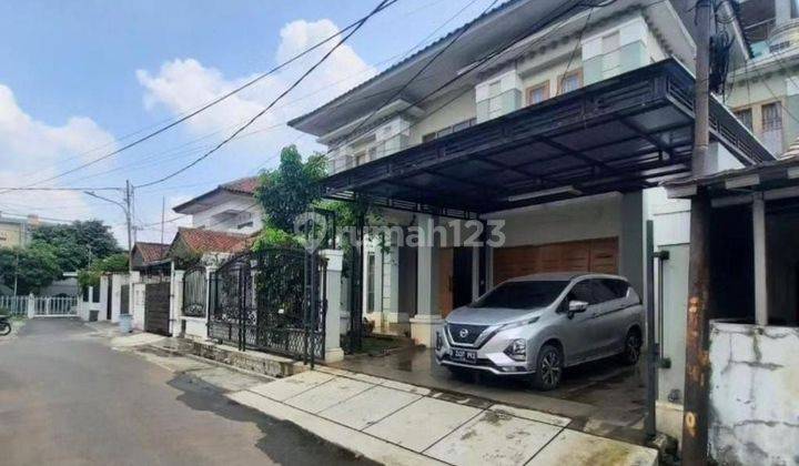 Dijual Rumah Dalam Komplek Di Cipete, Luas 321m2 Lokasi Bagus, Jalan Lebar 2