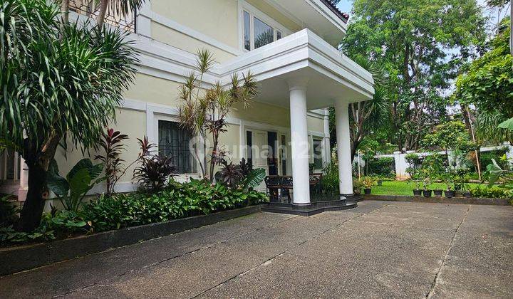 Rumah Siap Huni Di Kebayoran Baru Jalan Lebar, Strategis. Lt 850m2 Rp 60m Nego 1