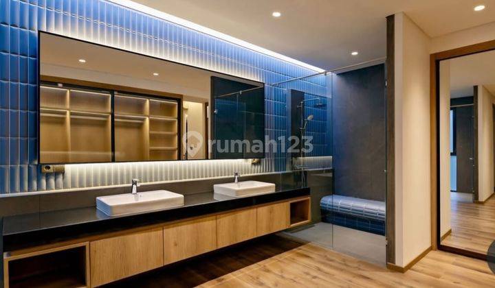 Rumah Modern Minimalis Di Prime Location Kebayoran Baru. Jalan Lebar Dan Tenang Luas 700m2 2