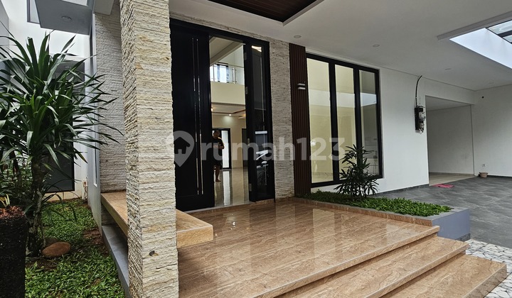 Dijual Murah Rumah 100% Brand New di Area Radio Dalam, Kebayoran Baru. Luas Tanah 307M Hanya Rp 11 M Nego 2