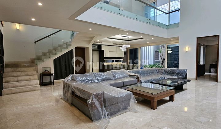 Dijual Rumah Baru Renov Total, Rumah Lux Di Mega Kuningan Luas 301m Security 24 Jam (dalam Portal)