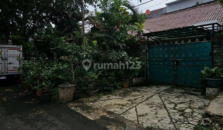 Dijual Murah Rumah Tua Area Senopati Luas 317m2 Hanya Rp 15.5 Milyar. Jalan Lebar Dan Tenang 1