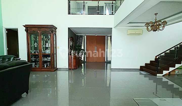 Dijual Cepat Rumah Dalam Komplek Di Lebak Bulus. Luas 960m2 Dijual Cepat Rumah Dalam Komplek Di Lebak Bulus. Luas 960m2