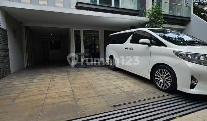 Dijual Rumah Baru Renov Total, Rumah Lux Di Mega Kuningan Luas 301m Security 24 Jam (dalam Portal)