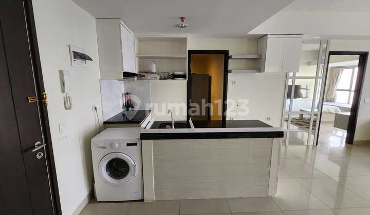 Orange County Apartment