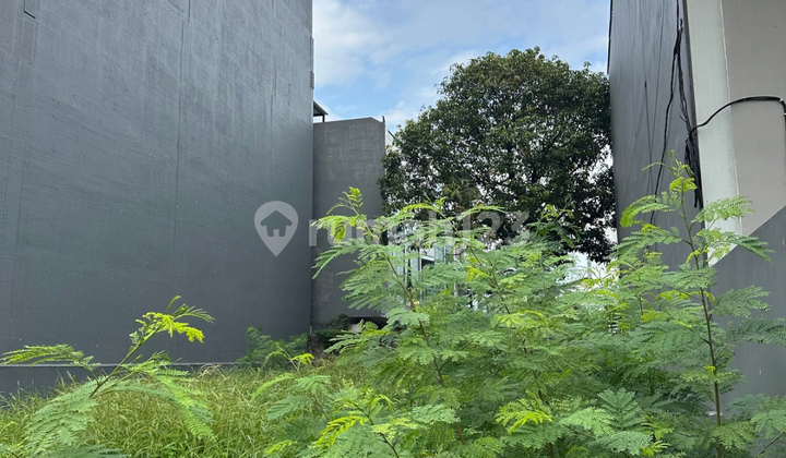 Warehouse Land on Jalan Kapuk Kamal Raya, Size 319m2 Warehouse Land on Jalan Kapuk Kamal Raya, Size 319m2