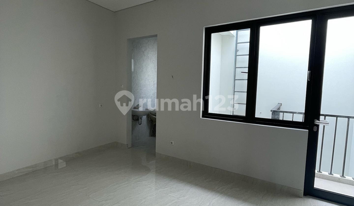 Rumah di Pluit Barat, Pluit SHM - Sertifikat Hak Milik 4