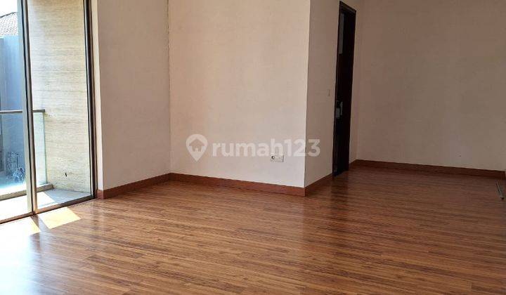  Rumah Sewa Di Golf Island Orchestra Pik, Pantai Indah Kapuk 5