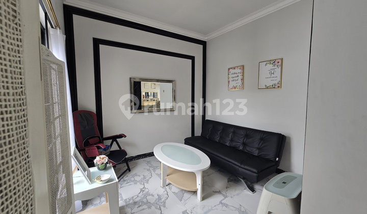 House, 2 Floors, Freehold Title, in Setiabudi, Good 2