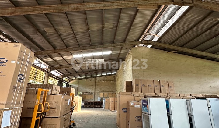 Gudang Kelapa Gading Perintis Kemerdekaan Gudang Kelapa Gading Perintis Kemerdekaan