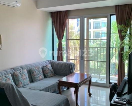 Apartemen Hamptons Park 4 Bedroom Pool View Apartemen Hamptons Park 4 Bedroom Pool View