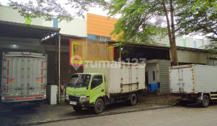 Gudang Luas 360M Taman Tekno BSD Tangerang Selatan