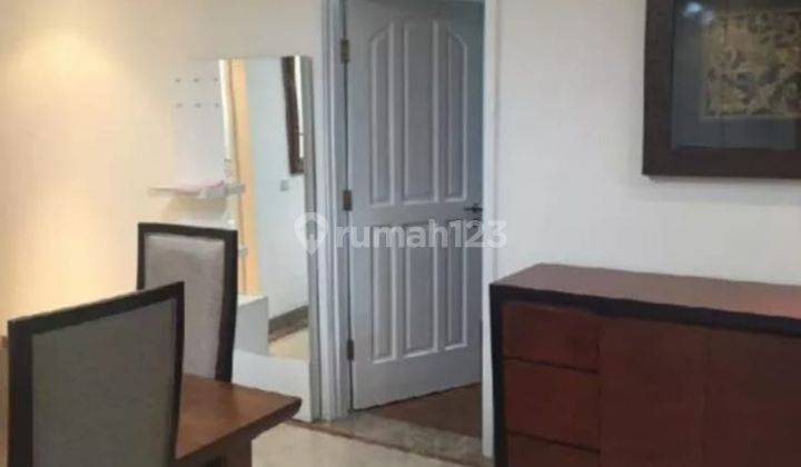 Apartemen Furnished 2BR Luas 149m di Kusuma Chandra Jakarta Selatan 2