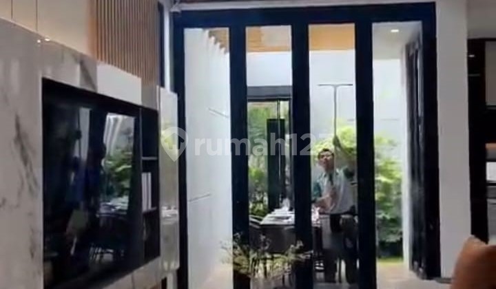 3-Story Shila Sawangan House, Luxe Maison Type 2