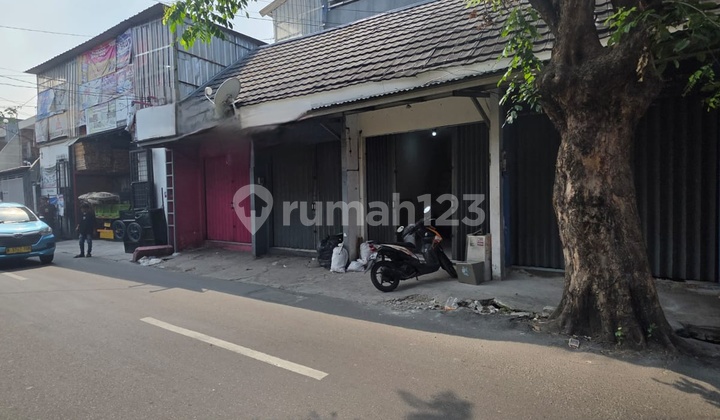 Kios 2 Lantai di Tebet Jakarta Selatan