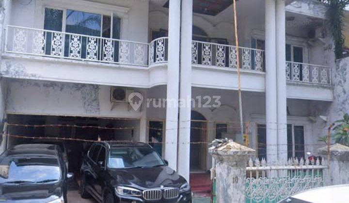 Rumah 2 Lantai di Mega Kuningan Jakarta Selatan 1