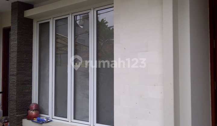 Rumah Bagus Semi Furnished di Pluit Permai Jakarta Utara 2