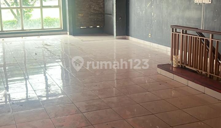 Ruko Darwin Gading Serpong 3 Lantai Lokasi Strategis Ruko Darwin Gading Serpong 3 Lantai Lokasi Strategis