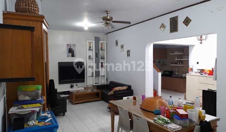 Rumah Luas 220M Palmerah Jakarta Barat 2