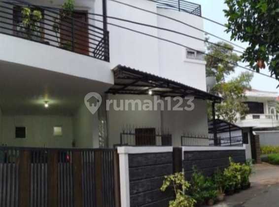 2-Story Mezzanine Ready-to-Live House in Permata Hijau 2-Story Mezzanine Ready-to-Live House in Permata Hijau