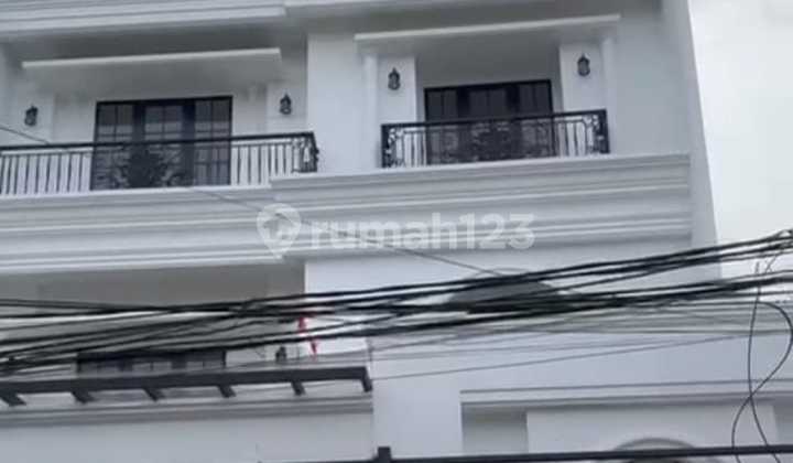 Rumah Mewah 5 Lantai Ada Kolam Renang Sunter Jakarta Utara Rumah Mewah 5 Lantai Ada Kolam Renang Sunter Jakarta Utara
