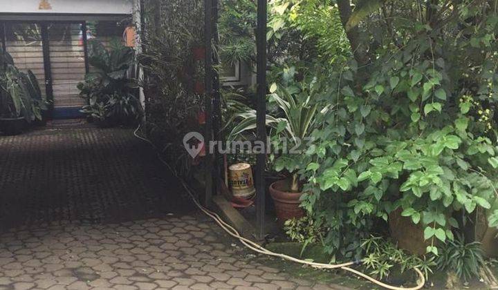 Turun Harga Rumah 3 Lantai Siap Huni Nyaman Asri Aman di Sersan Bajuri 1