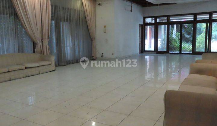 Rumah besar mangga besar sebelah hotel melati 2