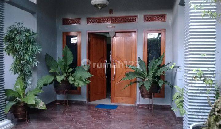 Rumah cantik dekat Pondok Indah di Bintaro utama TangSel 2