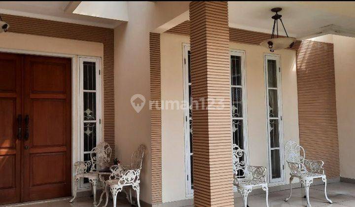 Rumah cantik  murah dekat pondok indah di rempoa bintaro  2