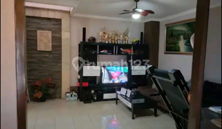 Nice House Ready to Live in Bintaro Ciputat, South Tangerang 2