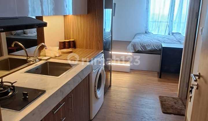 Jual Apartment Embarcadero Suites Furnish di Bintaro $Dni