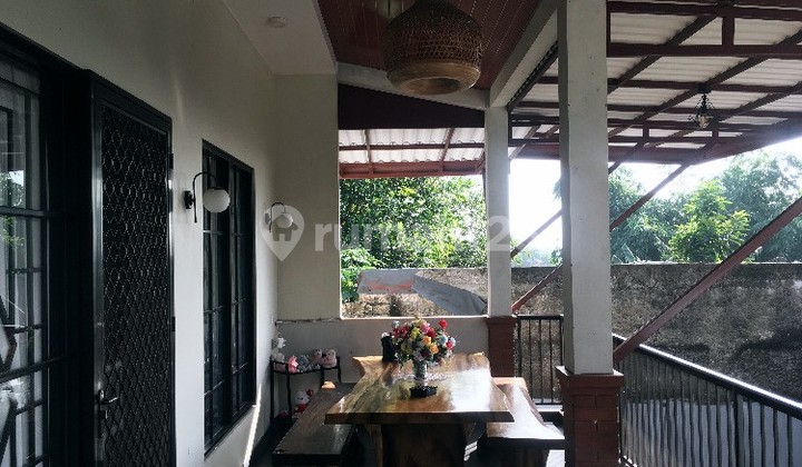 House in Ciherang Bogor, spacious, suitable for a semi-furnished retreat. 2