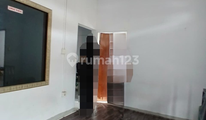 Rumah di Cipinang Timur Cocok Usaha Jalan 2 Mobil 2