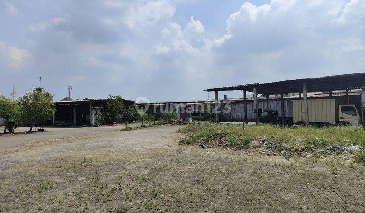 Gudang di Pulo Gadung Hitung Tanah Lokasi Strategis 1