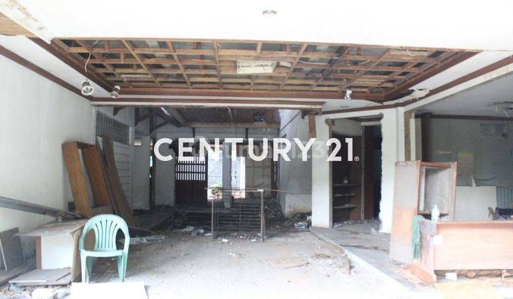  Rumah Hitung Tanah di Simprug Area Perumahan One Gate Sistem 1